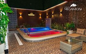 Grand Hotel Megantoni